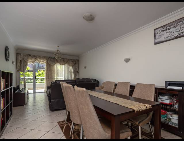 2 BEDROOM APARTMENT TO LET IN UMHLANGA RIDGE